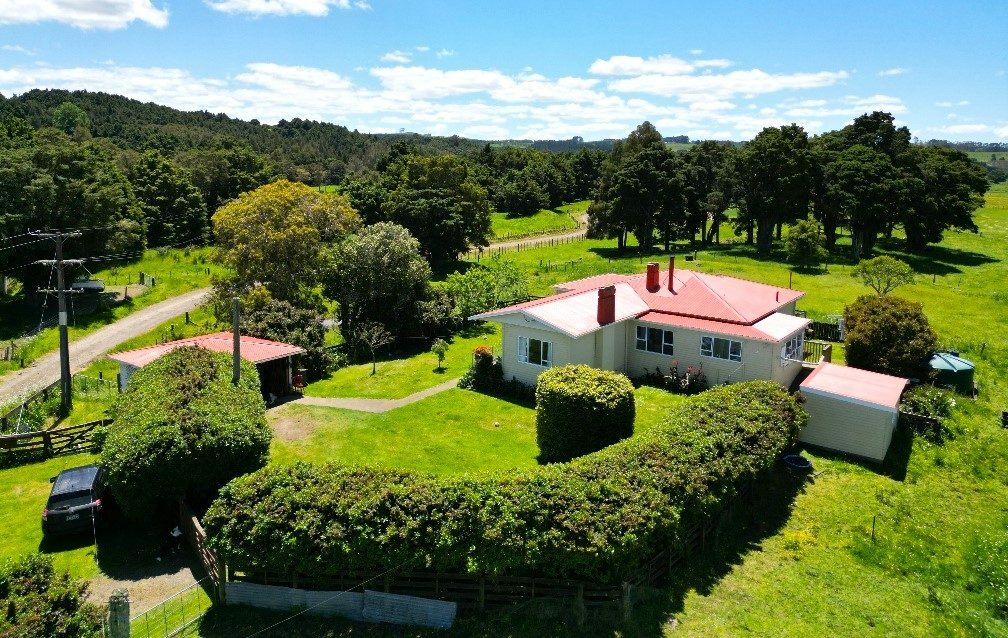 Price Refresh: Large Rural Homestead with old shearing shed