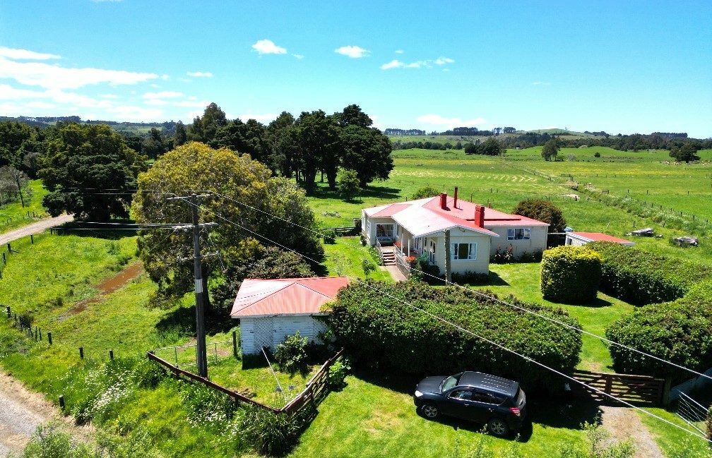 Price Refresh: Large Rural Homestead with old shearing shed