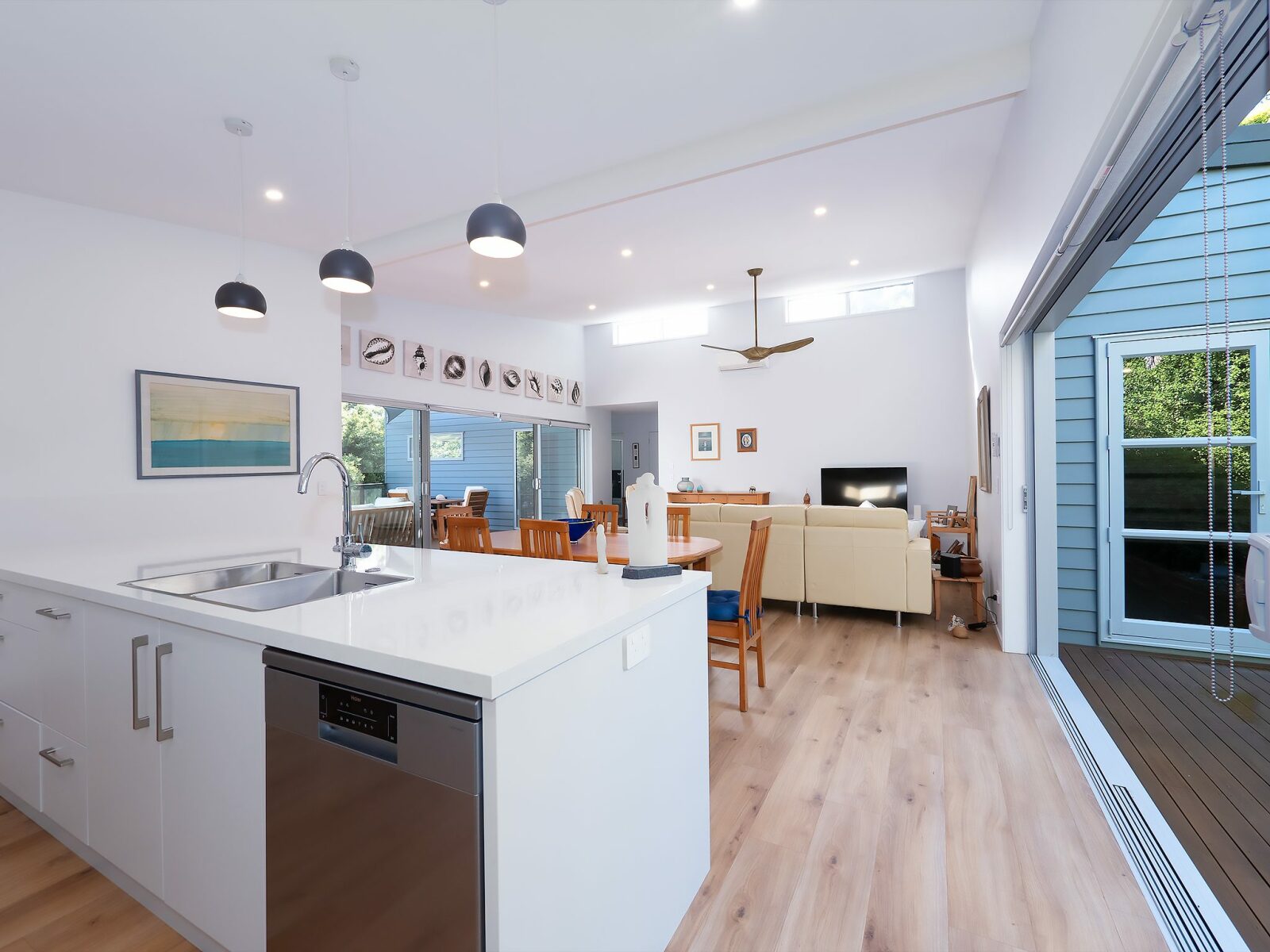 Location, Quality and Privacy in Central Paihia