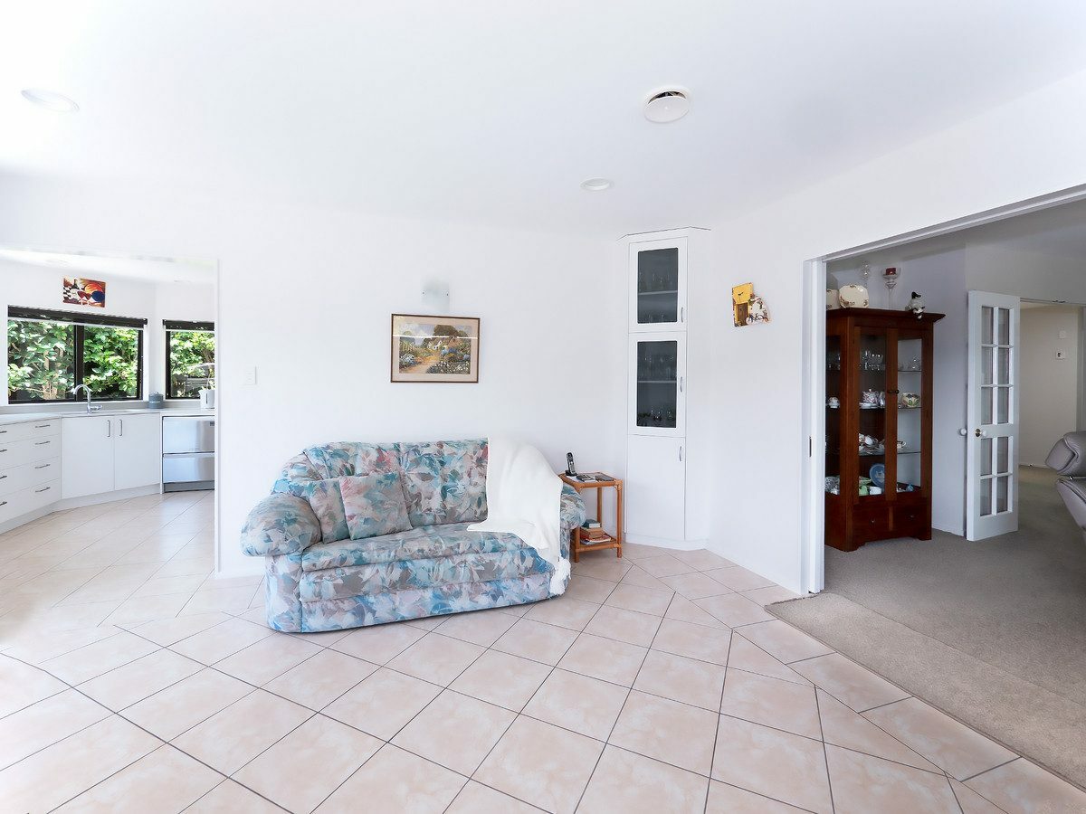 Coastal Elegance & Comfort in the Heart of Paihia