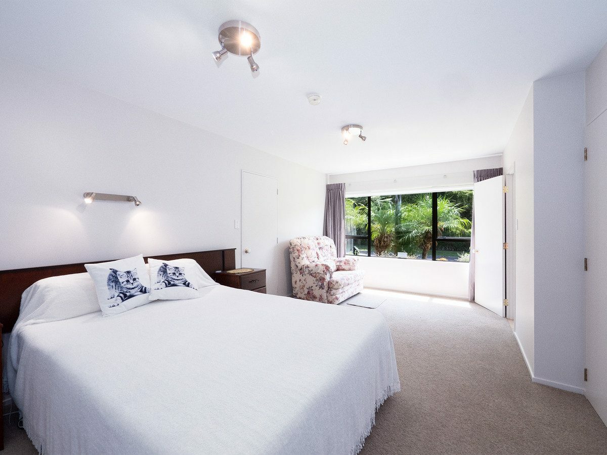 Coastal Elegance & Comfort in the Heart of Paihia