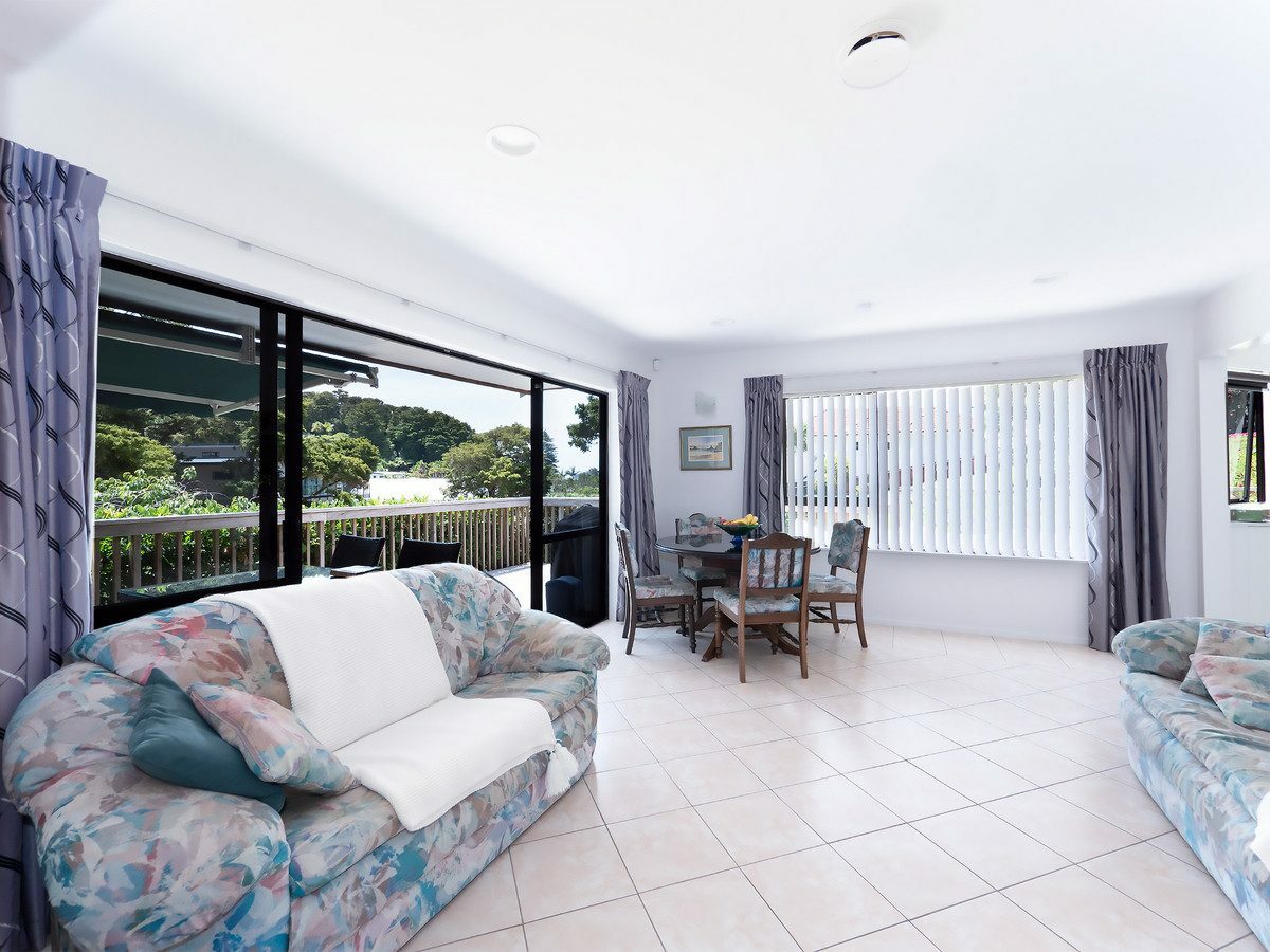 Coastal Elegance & Comfort in the Heart of Paihia